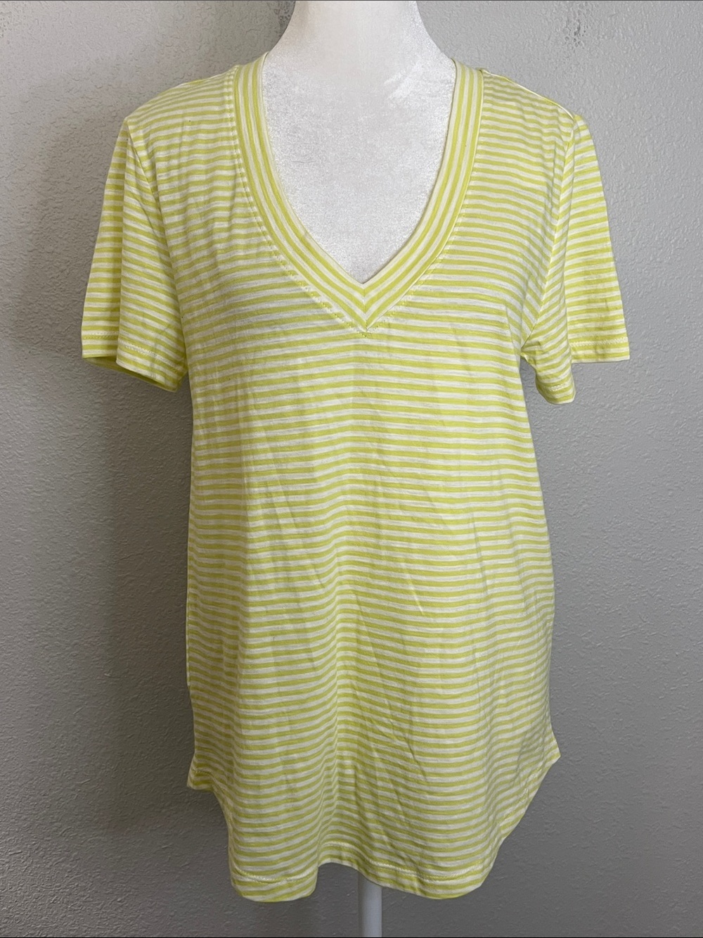 Loft VNeck Short Sleeve TShirt Yellow Stripe Size Small NWT